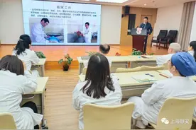 当中医针灸、拔罐、推拿等疗法漂洋过海来到摩洛哥……“真是神奇！”图片