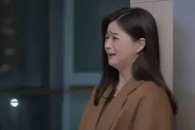 父亲出租自己两套房为儿子还房贷，无处安居竟撬锁强占女儿家图片