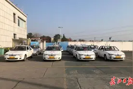 武汉驾考新规！8月1日起，要完成学时“打卡”才能考驾照图片