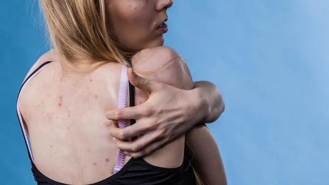 身体乳和沐浴露如何搭配