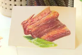 螃蟹、糖醋排骨、冰淇淋...95后英语老师手绘美食太逼真 馋得人流口水图片