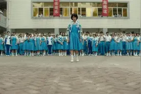 上了大学，你会退出高中班级群吗？图片
