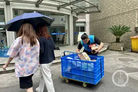 校园再大也不怕！重庆52所高校开通天猫淘宝包裹免费送货到楼服务图片