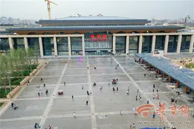 西安火车站北广场昨启用 进出站地下“零换乘”北进北出更方便图片