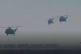 航空兵vs防空兵红蓝对抗演练视频封面