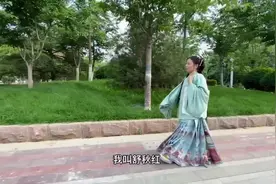 95后国风少女，弃教师职业追梦汉服图片