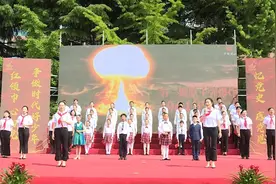 威海：红色基因让“红领巾”绽放时代光彩视频封面