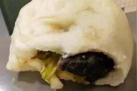 男子吃包子吃出半只老鼠？老板称自己被陷害，当地监管部门介入调查图片