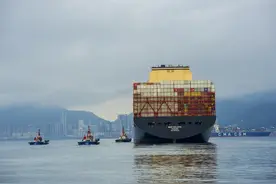 直击盐田港！揭秘第一线真实生活：值守100小时未曾下船图片