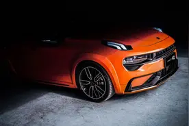 领克02 Hatchback上市，这是一款性能与舒适兼顾的“大玩具”｜新车图片