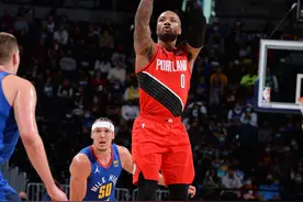 单场12个三分，两次助球队绝平！利拉德打破季后赛单场三分球命中数纪录图片