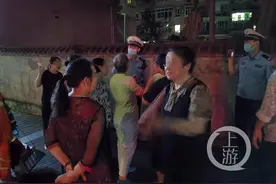 还有几天高考了 跳坝坝舞的阿姨们声音能否调小点图片