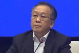 广东制定疫情期间高考方案，将人员分为七类人群视频封面