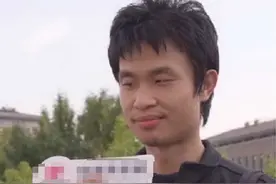 北大回应韦东奕走红网络，央视网发声：让我们暂时“忘了”他图片