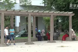疫苗接种加速推进，摩洛哥宣布缩短宵禁时间视频封面