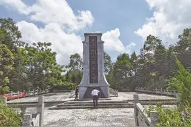 那一夜 八位勇士赤手空拳抗敌到底图片