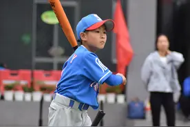 棒球小子来啦！晒宝贝赢万元大奖，评选活动火热进行中图片