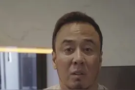 杨坤回应“刘德华不算歌手”争议言论：点赞够多，就改名叫“杨德华”图片