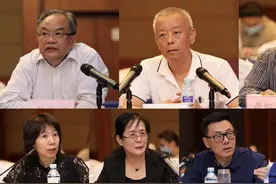 专家评《中流击水》：建立了一条年轻人进入党史的艺术通道图片