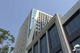聊城重点项目现场观摩｜开发区：楼宇经济“流光溢彩”金属新材料产业焕发活力图片