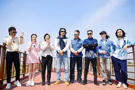 山东卫视《寻声记》走进东营 唐朝乐队时隔30年重新演绎《国际歌》图片