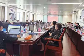 南通市心理学会第四届理事会、第八次全体理事会议在南通四院召开图片