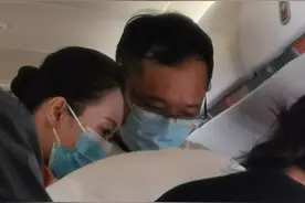 正能量！海南医生飞机上救人不留名 他说：“职责所在！”图片