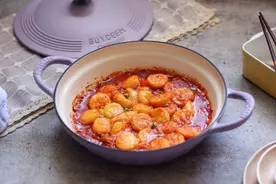 这道茄汁日本豆腐肉末煲，汤汁都要舔干净图片