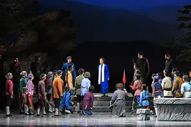 一堂浸入式的党课，华东师范大学第三度排演歌剧《江姐》图片