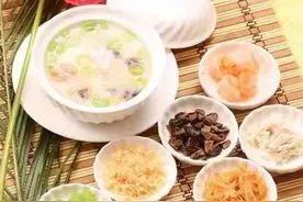 吃晚餐最好别超过19:00图片