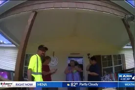 美国一个三周大婴儿被药卡住窒息全身发紫 警察科学施救挽回孩子性命图片