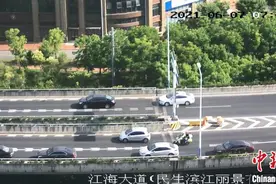 高考考生途中遇事故 江苏南通铁骑12分钟紧急护送图片