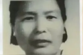 百个孩童齐喊“丑妈妈”，这位不拿枪、不带兵的女战士，赢得了所有人的尊重！图片