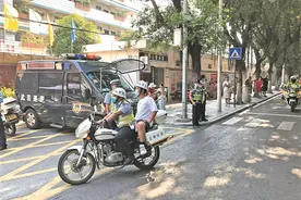 有人遗失身份证，有人跑错考场……这个高考日民警有点“忙”图片