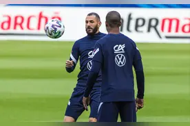 本泽马回归，法国队不夺冠即是失败？丨欧洲杯巡礼图片