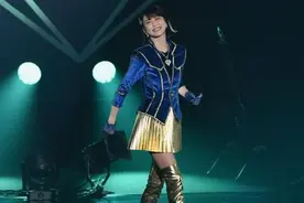 森高千里在枥木县足利市演唱《渡良濑桥》为巡回演唱会拉开序幕图片