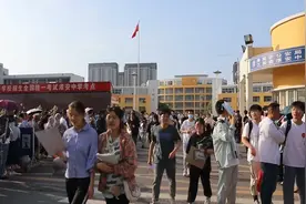 江苏高考首次使用全国卷，考生：英语难度降低，考高分也不易