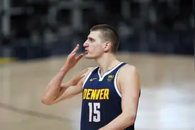 体坛联播｜约基奇拿下常规赛MVP，CBA外援抱怨薪水低图片