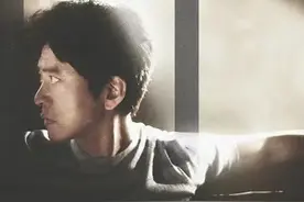 李健新专辑第二主打《门》上线，探讨欲望与理想的边界图片