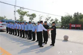阳信县委书记栾兴刚视察阳信县高考考务工作图片