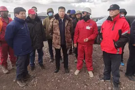 张保军一行到木里矿区生态环境综合治理项目现场调研图片
