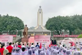 新中国开国元帅生平事迹联展在重庆江津开展图片