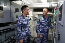 “兵王”两兄弟：29年并肩战风斗浪图片