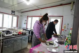 辽宁丹东：农家院受游客欢迎图片
