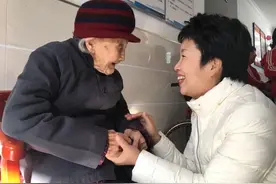 红色家风亲人讲述〡中央广播电视总台主持人黄薇：根植红色血脉 守候最美夕阳图片