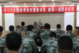 唐河县民兵预备役训练基地组织民兵预备役学党史图片