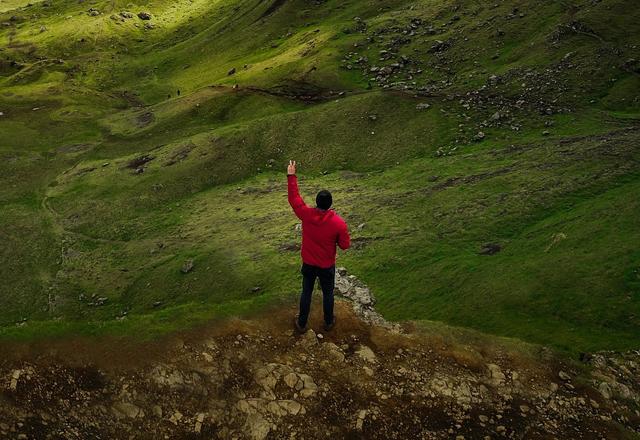 怎么理解流连忘返的意思（一课译词流连忘返）