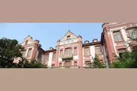 最新！上海交大公布招生方案：新设李政道物理班，两大中外合作学院推出免学费计划，未来学院招生方案也在拟定中图片
