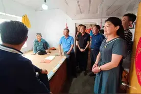 会唱歌的石头图片
