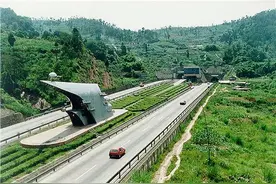 「四川交通」上世纪80年代设计四川首条高速公路时，面临哪些困难？图片